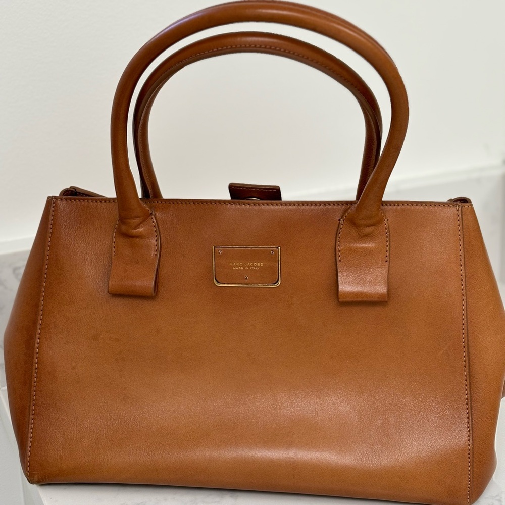 Marc Jacob structured leather bag